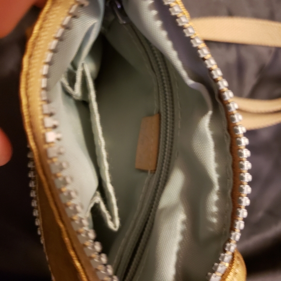 KIPLING Gold Crossbody Multi Zip Bag - Picture 10 of 11